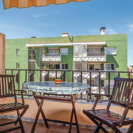 Stunning apartment in Pineda de Mar w/ 1 Bedrooms Exterior foto